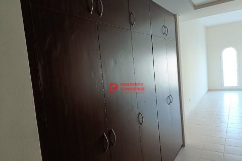 Studio Apartment in Discovery Gardens, UAE No. 39595