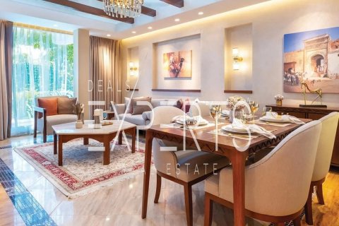 Appartement de 3 chambres à Masdar City, UAE No. 166831 8