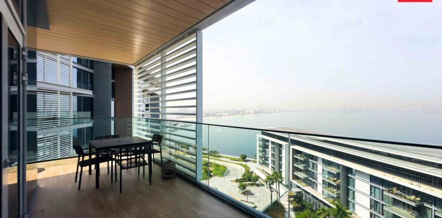 3 bedrooms Apartment in Dubai, UAE No. 187815
