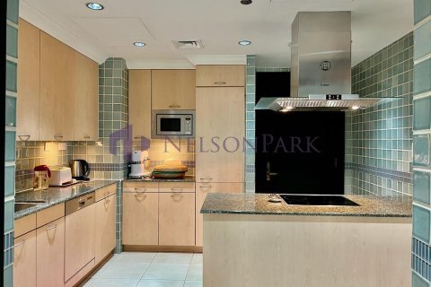 Apartment de 3 dormitorios en Doha, Qatar No. 57129 8