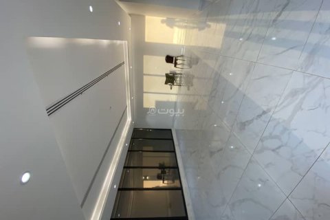 Villa de 5 chambres à Khobar, Saudi Arabia No. 60118 28