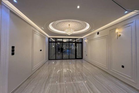 4 bedrooms Villa in Khobar, Saudi Arabia No. 60117 11