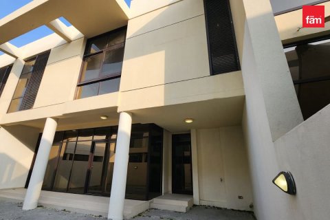 3 bedrooms Townhouse in Dubai, UAE No. 205102