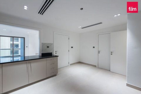 3 bedrooms Apartment in Dubai, UAE No. 164827 4