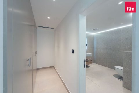 3 bedrooms Apartment in Dubai, UAE No. 164827 18