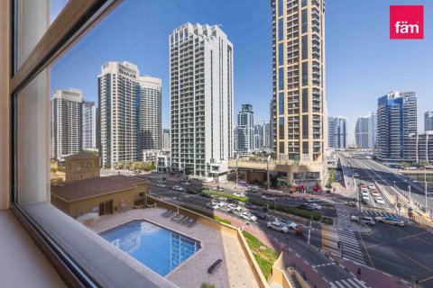 3 bedrooms Apartment in Dubai, UAE No. 164827 6