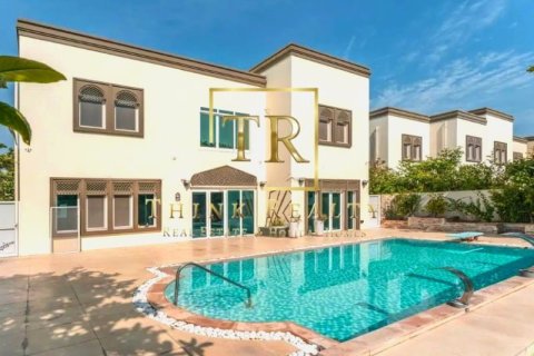 3 غرف نوم فيلا في Regional, الإمارات العربية المتحدة رقم 9562
