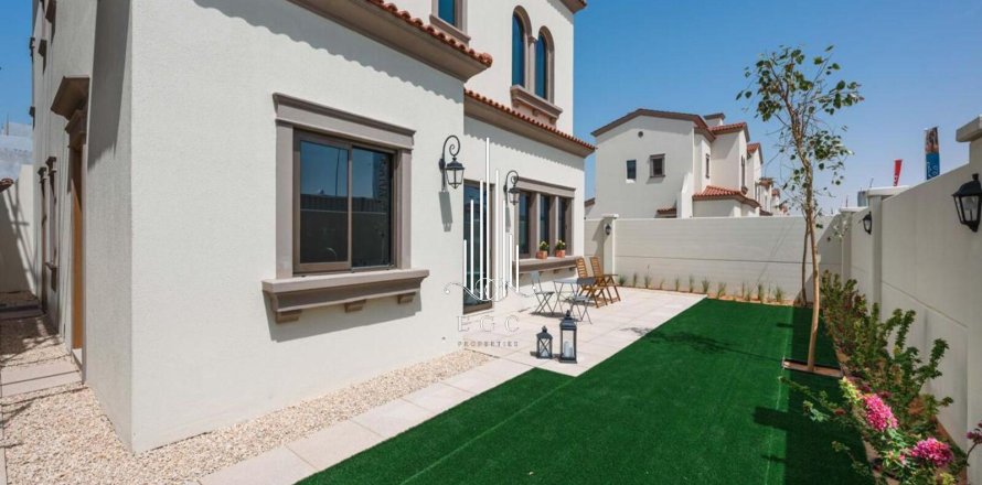 4 bedrooms Villa in Khalifa City, UAE No. 35559