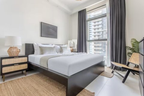 Apartment de 1 dormitorio en EMAAR Beachfront, UAE No. 129333 3