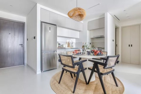 Apartment de 1 dormitorio en EMAAR Beachfront, UAE No. 129333 6
