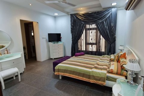 Villa de 4 dormitorios en Muharraq, Bahrain No. 59798 3