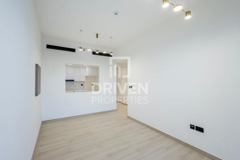 Квартира с 3 спальнями в District 13, ОАЭ №207272