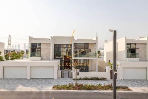 5 bedrooms Villa in District One, UAE No. 162525