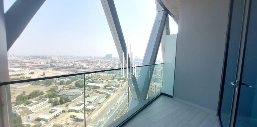 2 bedrooms Apartment in Tourist Club Area, UAE No. 34770