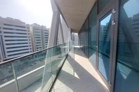 Appartement de 2 chambres à Tourist Club Area, UAE No. 34768 4