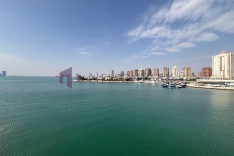 2 bedrooms Townhouse in Doha, Qatar No. 60874