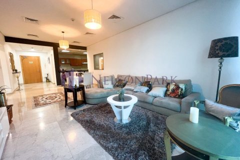 Apartment de 2 dormitorios en Doha, Qatar No. 60875 3