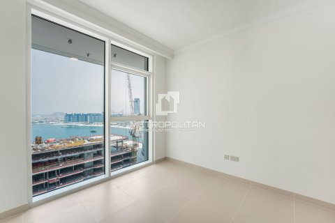 Appartement de 1 chambre à EMAAR Beachfront, UAE No. 127979
