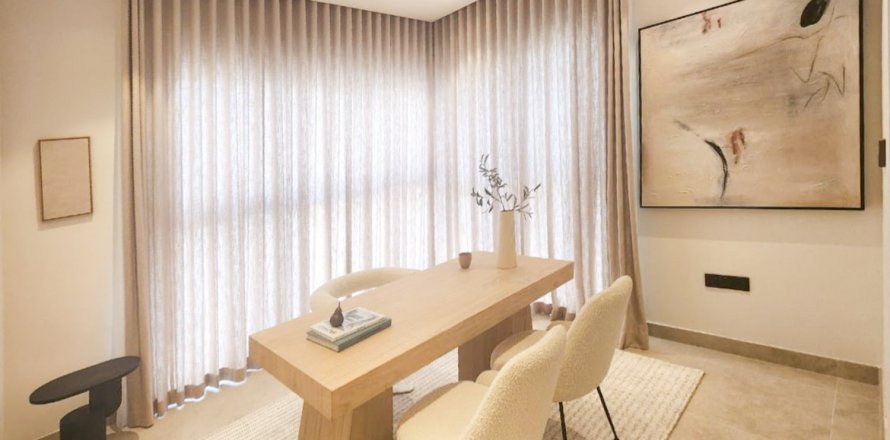 5 غرفة نوم  تاون هاوس في Dubai Land, الإمارات العربية المتحدة رقم 202496