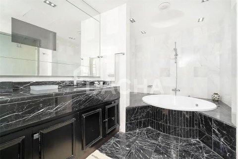 Penthouse de 5 dormitorios en Emirates Crown, UAE No. 164767 16