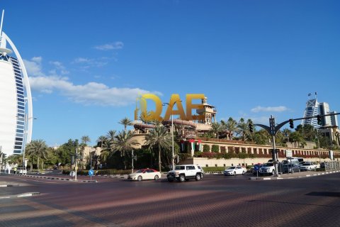 Villa de 5 chambres à Umm Suqeim, UAE No. 7355