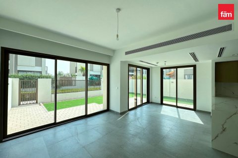 4 bedrooms Townhouse in Dubai, UAE No. 186525
