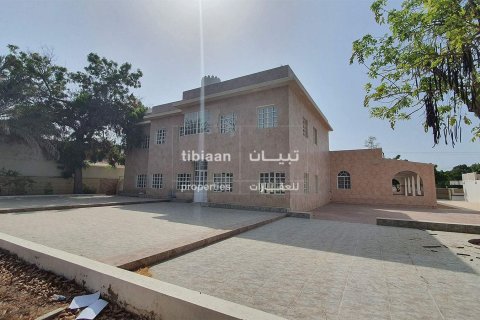 10 غرفة نوم  فيلا في ٱلسِّيْب, عُمان رقم 53996