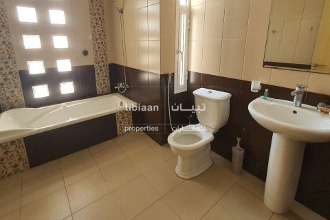 4 bedrooms Villa in As Sib, Oman No. 53959 8