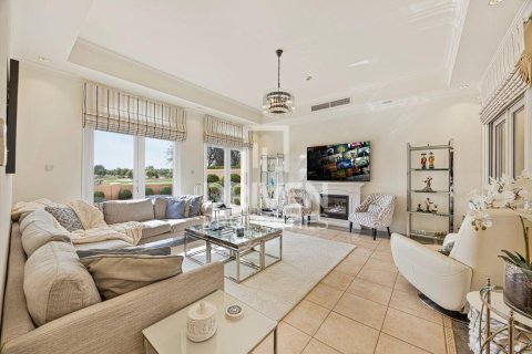 Villa de 5 chambres à Sienna Lakes, UAE No. 202132