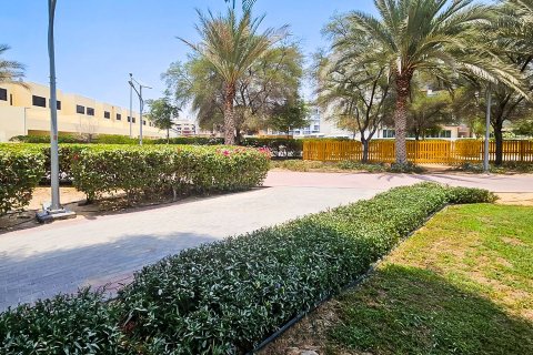 3 bedrooms Villa in Jumeirah Village Circle, UAE No. 204855