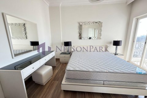 Apartment de 3 dormitorios en Lusail, Qatar No. 60964 12