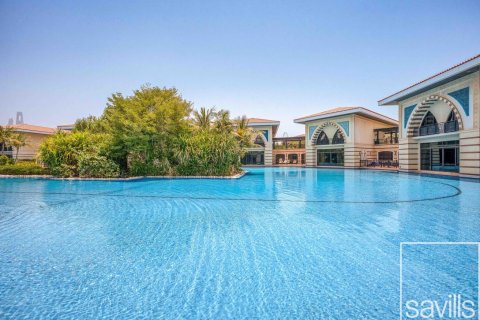 Villa de 4 chambres à The Crescent, UAE No. 205985
