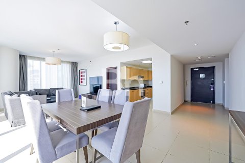 3 bedrooms Apartment in Sheikh Zayed Road, UAE No. 202304