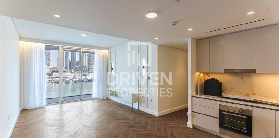 2 غرف نوم شقة في EMAAR Beachfront, الإمارات العربية المتحدة رقم 191992