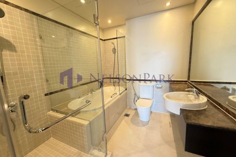 Apartment de 3 dormitorios en Doha, Qatar No. 57695 12