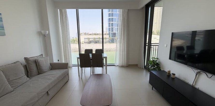 1 bedroom Apartment in 5242, UAE No. 165021