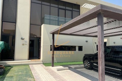 3 bedrooms Villa in DAMAC Hills (Akoya by DAMAC), UAE No. 208399 16