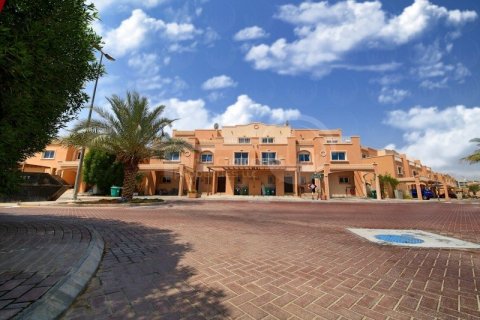 3 bedrooms Villa in Al Reef, UAE No. 167049