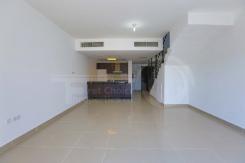 3 bedrooms Villa in Al Reef, UAE No. 167052 5