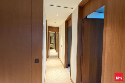 3 bedrooms Apartment in Dubai, UAE No. 147555 14
