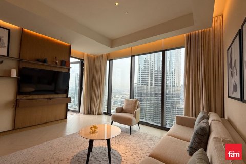 3 bedrooms Apartment in Dubai, UAE No. 147555 10
