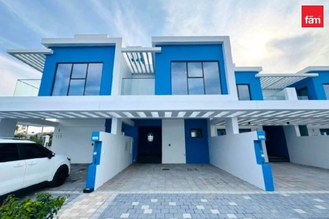Townhouse de 4 chambres à Dubai, UAE No. 208192