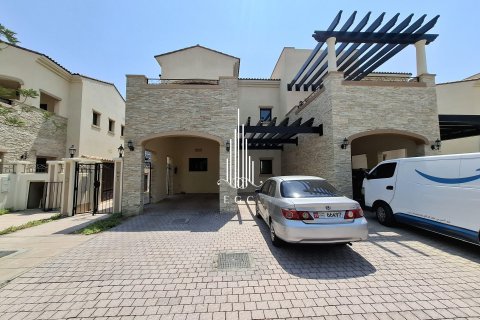 Villa de 3 chambres à Al Salam Street, UAE No. 36642