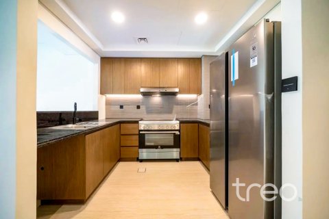 Townhouse de 3 dormitorios en Damac Lagoons, UAE No. 188137 8