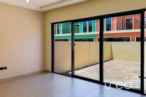 Townhouse de 3 dormitorios en Damac Lagoons, UAE No. 188137 6