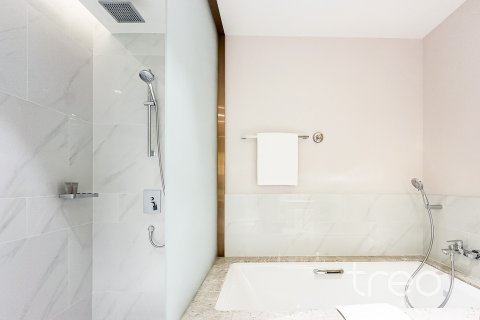 1 غرف نوم شقة في Address Harbour Point, الإمارات العربية المتحدة رقم 188135 4