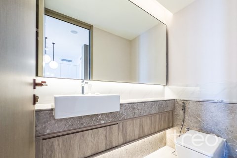 1 غرف نوم شقة في Address Harbour Point, الإمارات العربية المتحدة رقم 188135 3