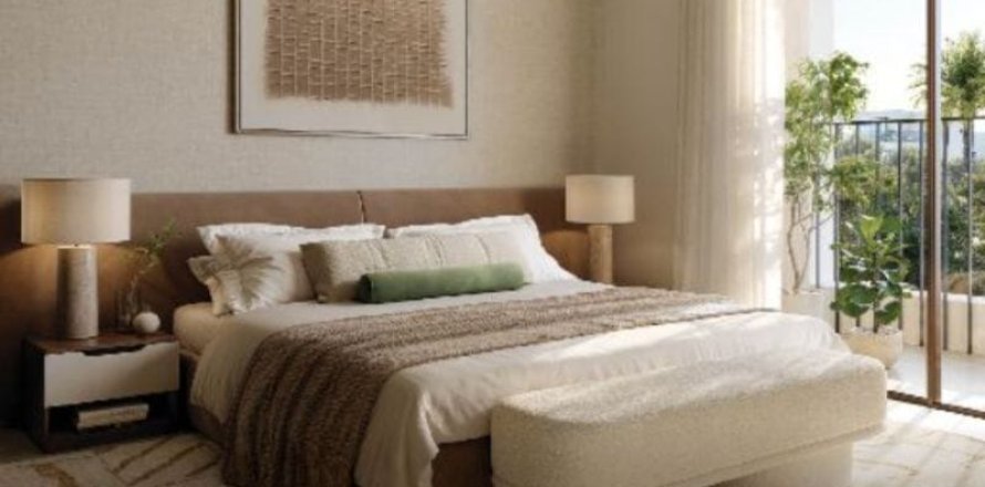 5 bedrooms Villa in Dubai, UAE No. 165383