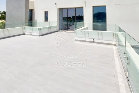 Villa de 4 dormitorios en  Yas Island, UAE No. 167970