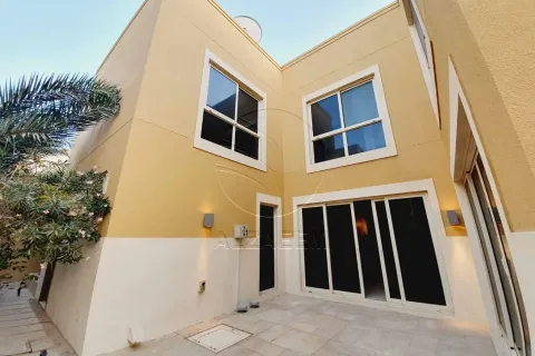 Townhouse de 4 dormitorios en Al Raha Gardens, UAE No. 167920